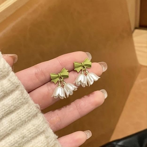 Pranjo Lily Bell Flower Earrings – Cute Bow & Blossom Studs for Women